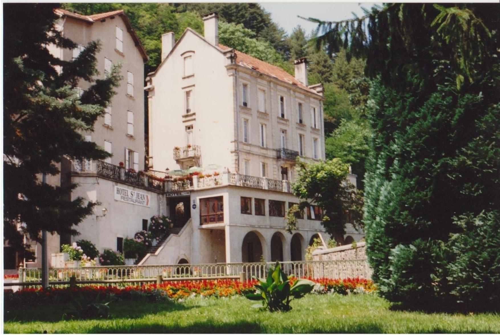 Hotel Saint Jean Вал-ле-Бан Екстериор снимка