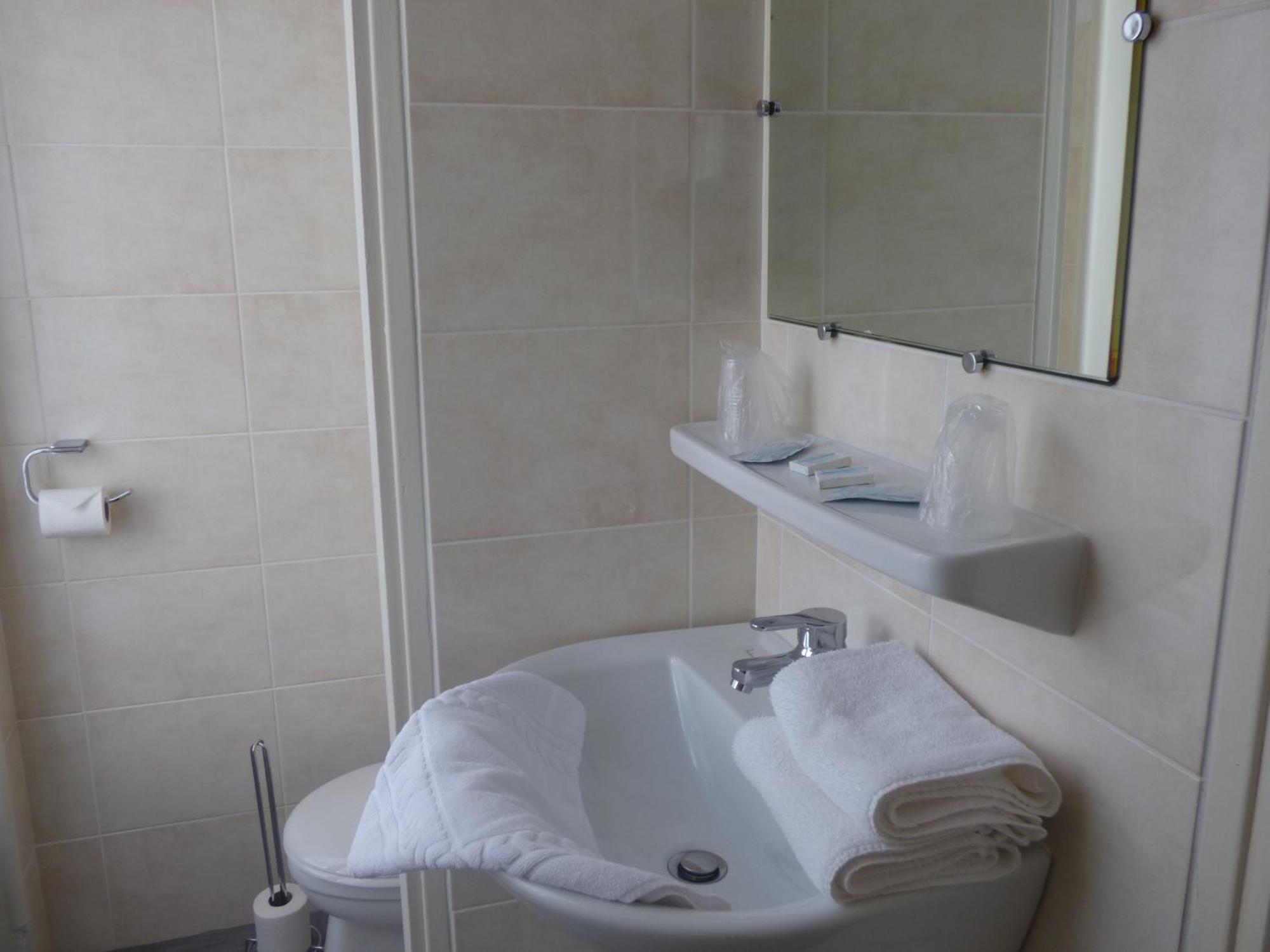 Hotel Saint Jean Вал-ле-Бан Стая снимка