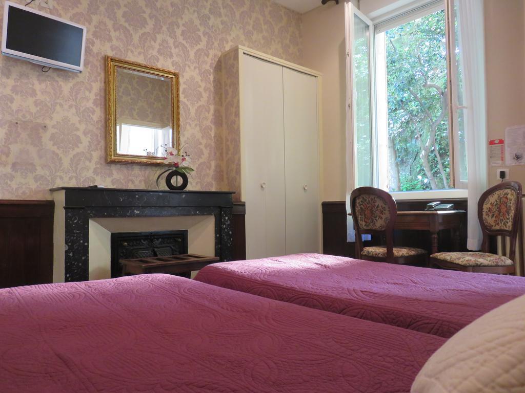 Hotel Saint Jean Вал-ле-Бан Екстериор снимка