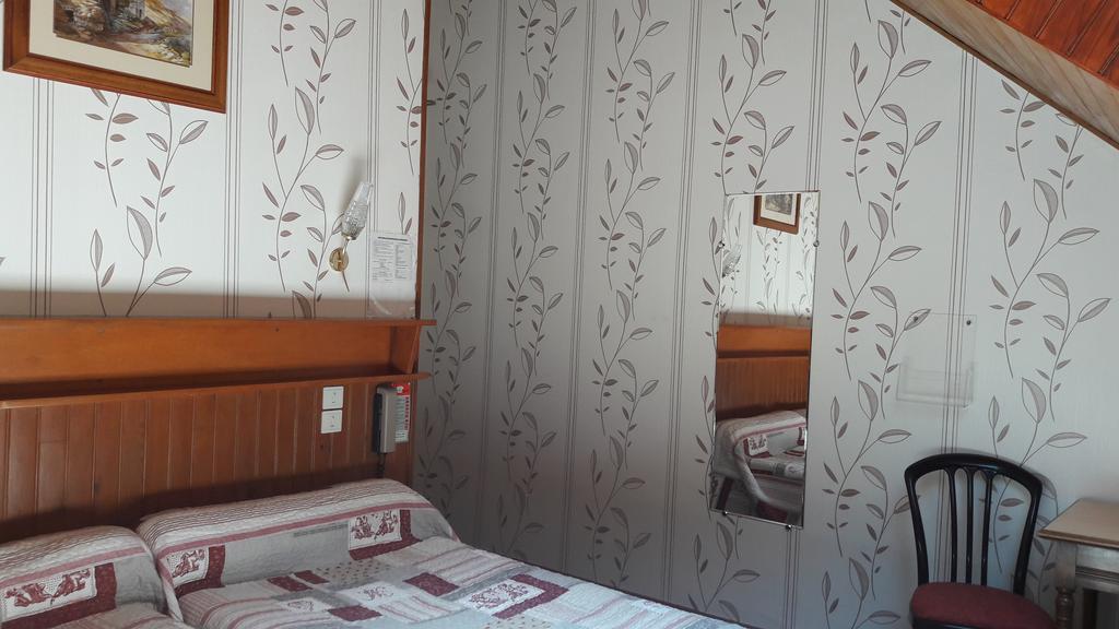 Hotel Saint Jean Вал-ле-Бан Стая снимка